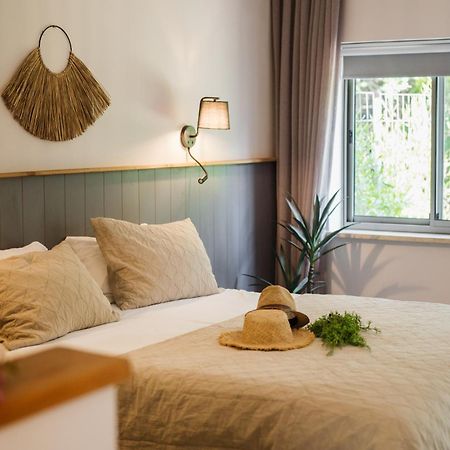 כפר הנופש קיבוץ גדות Kibbutz Gadot Galilean Resort 외부 사진