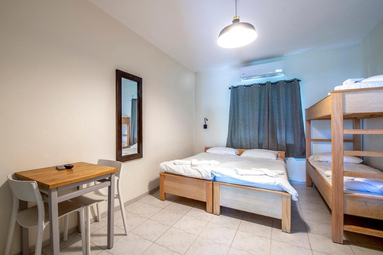 כפר הנופש קיבוץ גדות Kibbutz Gadot Galilean Resort 외부 사진